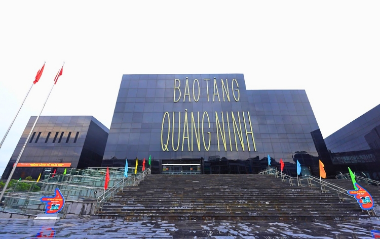 Bảo tàng Quảng Ninh