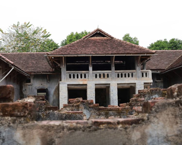 Di tích Nhà tù Sơn La