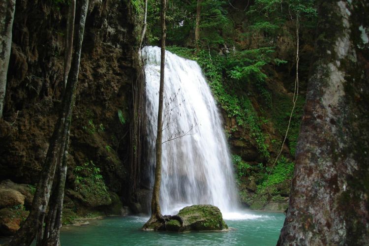 Thác Nặm Rứt và thác Khuôn Tát