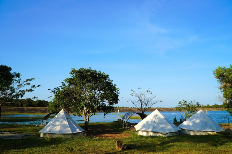 Cắm trại hồ Trị An mùa nào đẹp nhất?