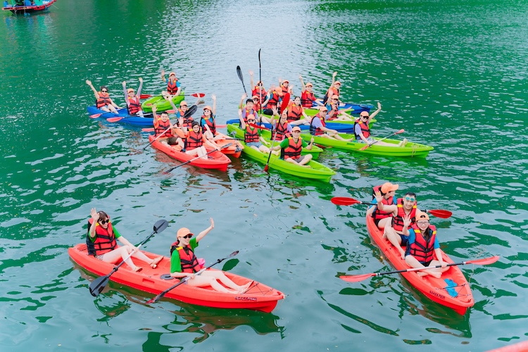 Chèo thuyền Kayak tại Kỳ Co