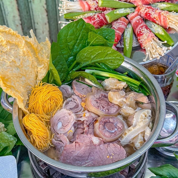 Bò Nướng Ngói & Lẩu Bò Cô Tư