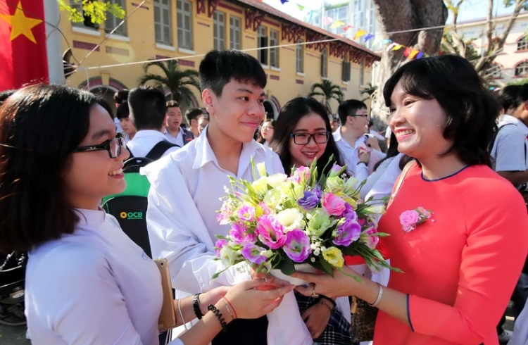 Gợi ý cách gửi lời chúc 20/11 ý nghĩa và chân thành