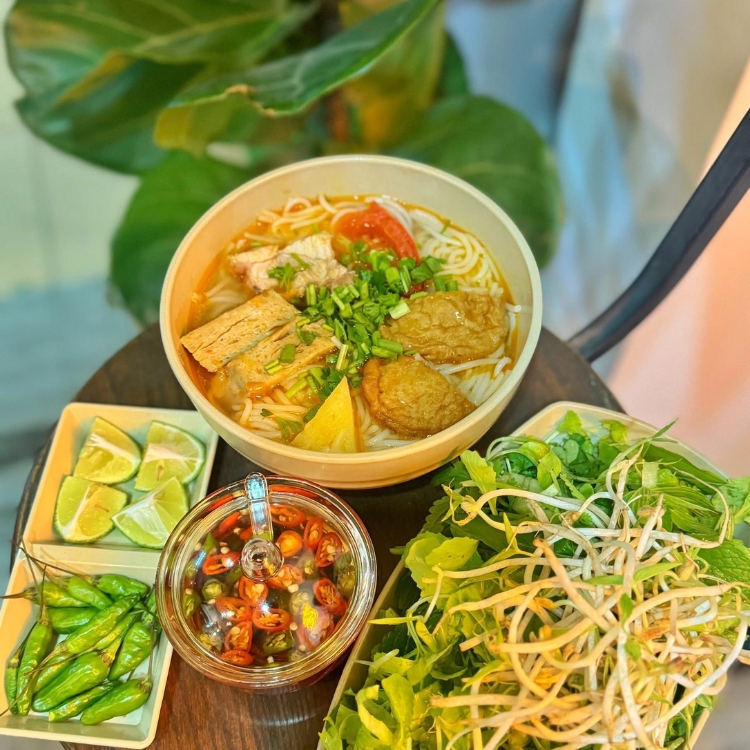 Bún chả cá Đà Lạt 