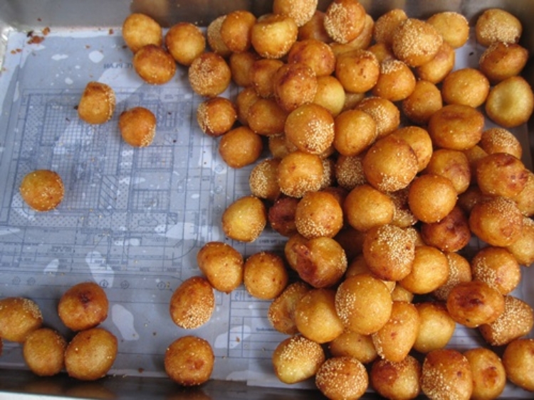 Bánh rán bi Ô Quan Chưởng