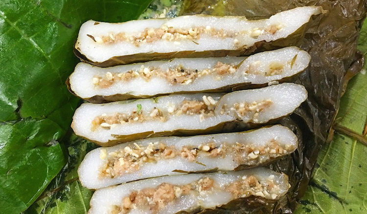 Bánh nếp Tày nhân trứng kiến - Tuyên Quang