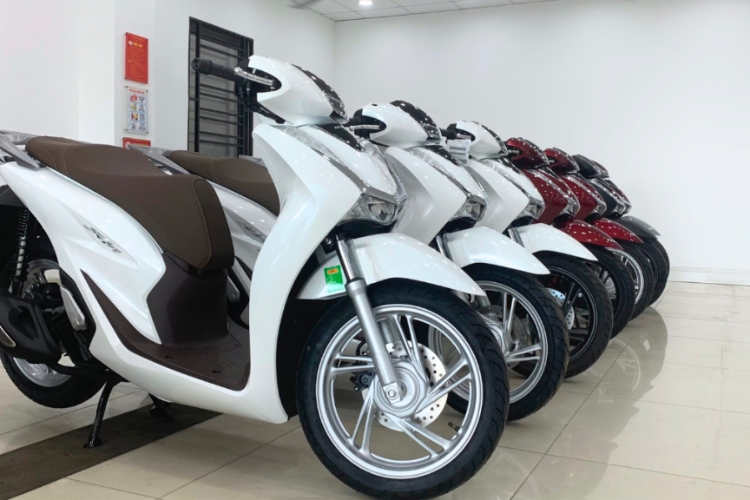 Quy trình mua xe SH trả góp tại đại lý