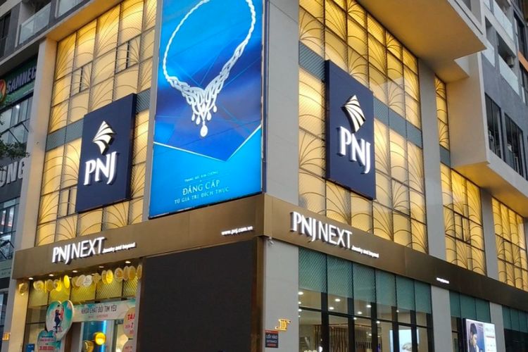 Mua vàng trả góp ở đâu? PNJ - Công ty Cổ phần Vàng bạc Đá quý Phú Nhuận.