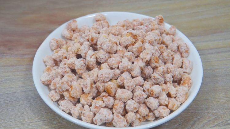 Mứt lạc (mứt đậu phộng)