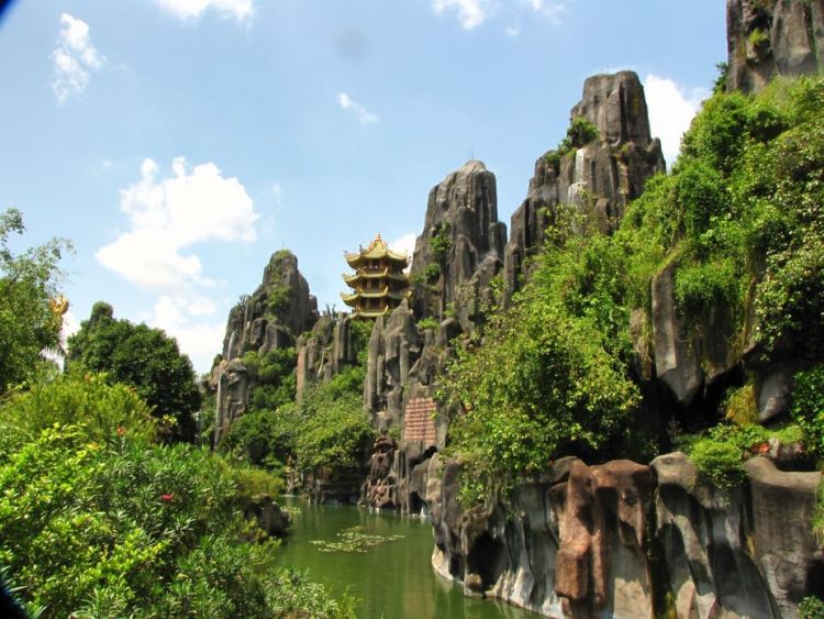 Ngũ Hành Sơn (Đà Nẵng)