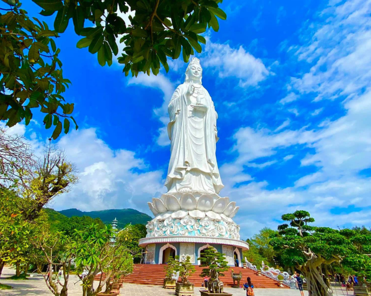 Chùa Linh Ứng