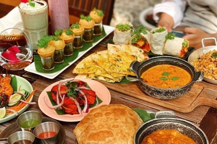 Grills & Gravy Restaurant