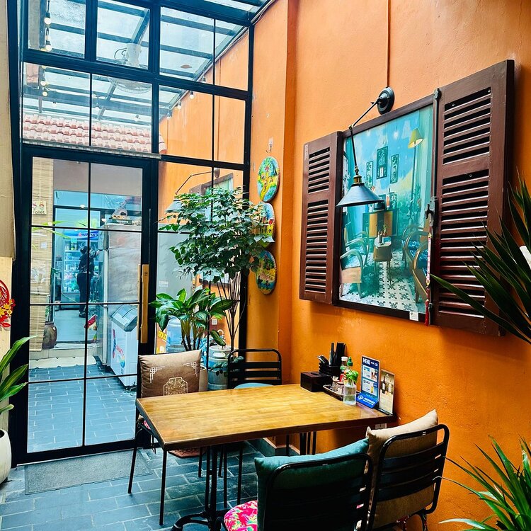 Gánh Hà Nội Vietnamese Restaurant & Vegetarian Food