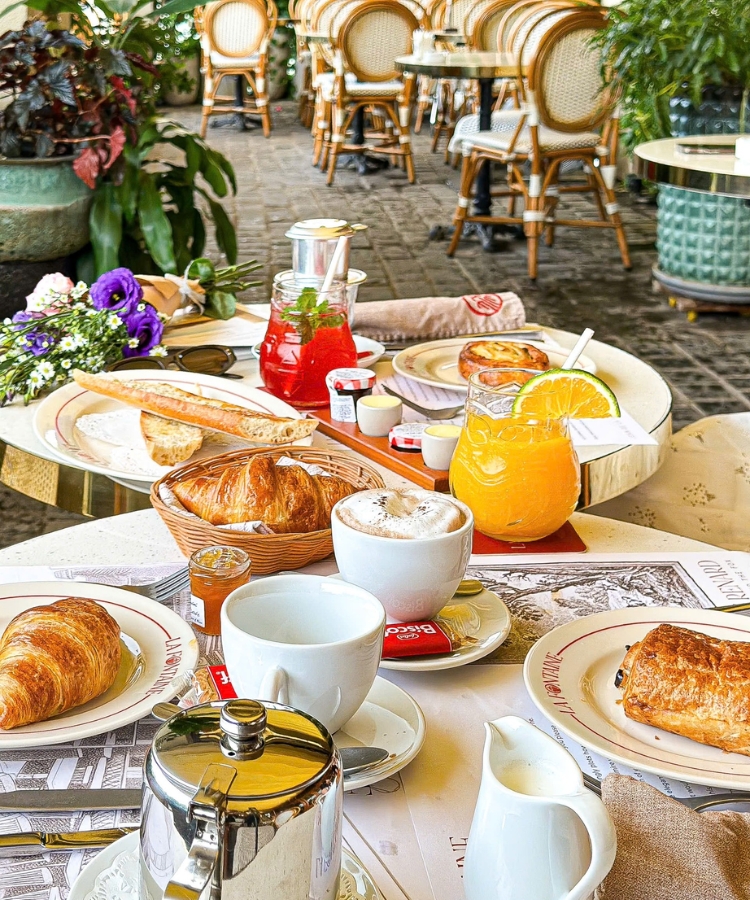 La Fontaine French Bistrot