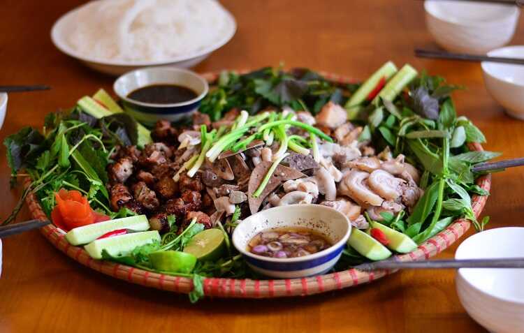 Nhà hàng Tây Bắc - Nhà hàng Mẹt Quán