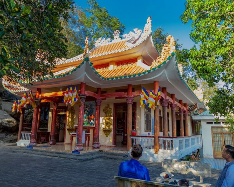 Linh Sơn Hoà Đồng