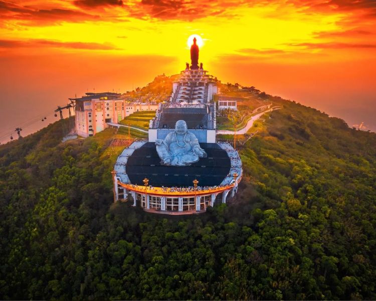 Gợi ý lịch trình du lịch núi Bà Đen tự túc 2 ngày 1 đêm