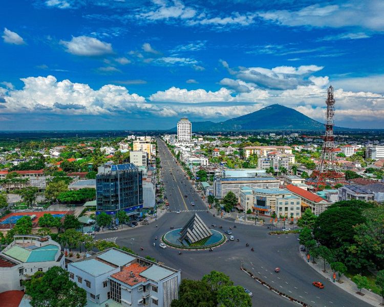 Núi Bà Đen ở đâu?