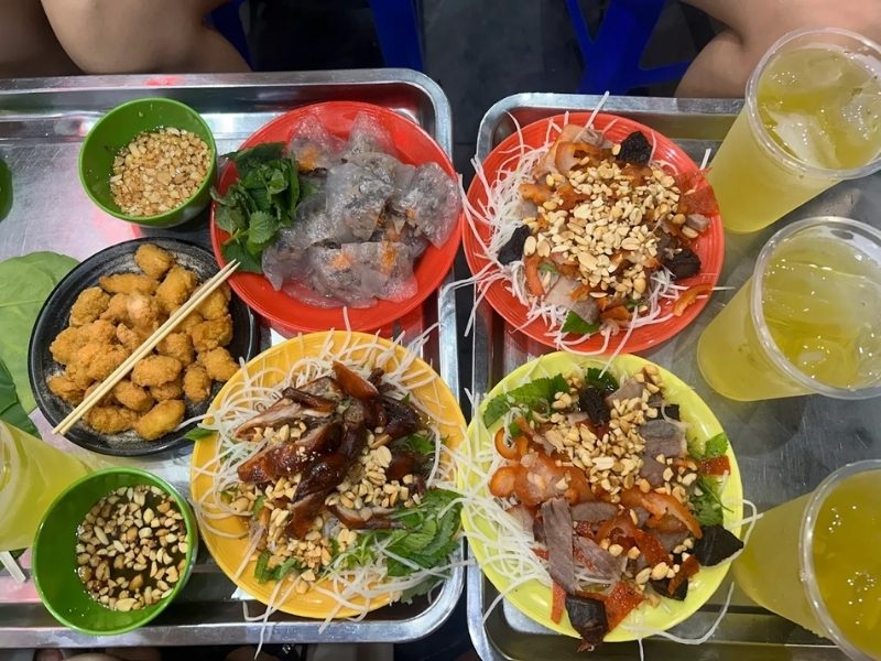 Long Vi Dung Nộm Thịt Bò Khô