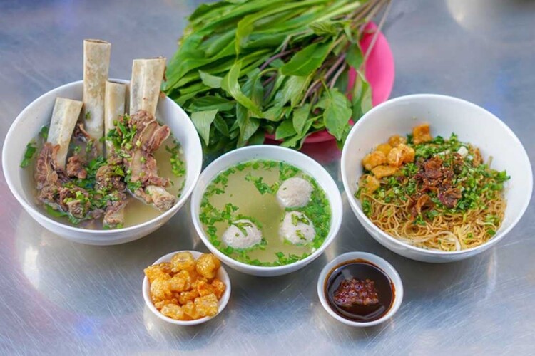 Hủ tiếu Nam Vang Tài Anh - Quán ăn ngon Sài Gòn