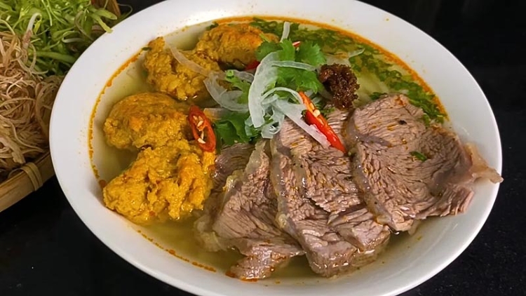 Bún bò Huế - Bến Ngự