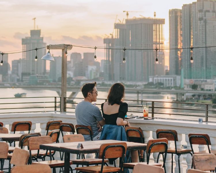 Chạng Vạng Rooftop - Quán cafe view đẹp ở Bình Thạnh