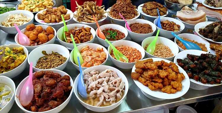 Tiệm cơm Vinh Thu