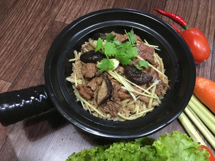 Quán Cơm Tay Cầm - Bún bò Huế