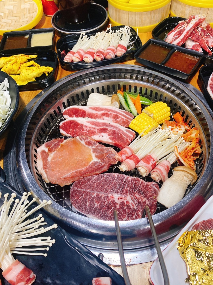 Lẩu Nướng Toọng Quán