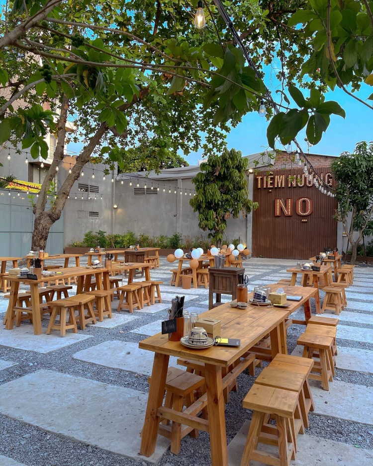 Tiệm nướng Nọ Trong Vườn