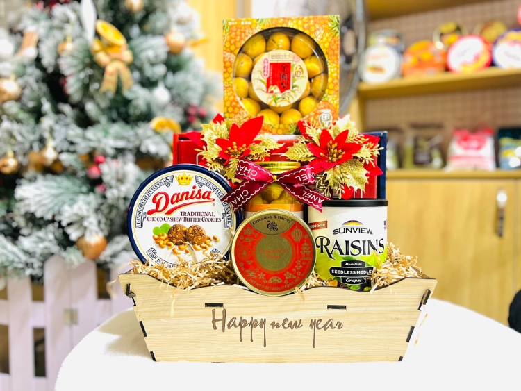 Giỏ quà bánh kẹo Tết