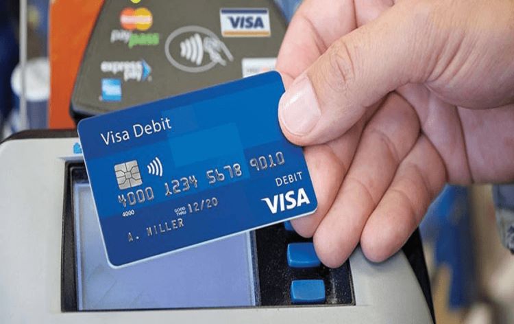 Thẻ ghi nợ quốc tế là gì?