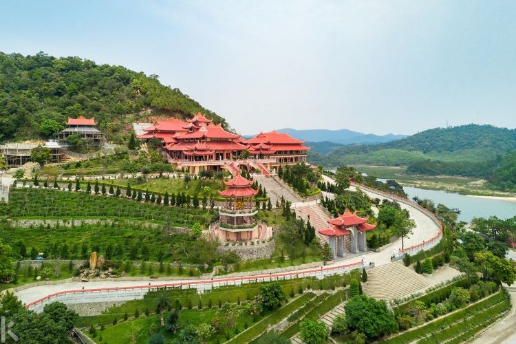 Thiền viện Trúc Lâm Chân Nguyên