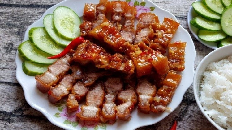 Thịt heo chiên nước mắm