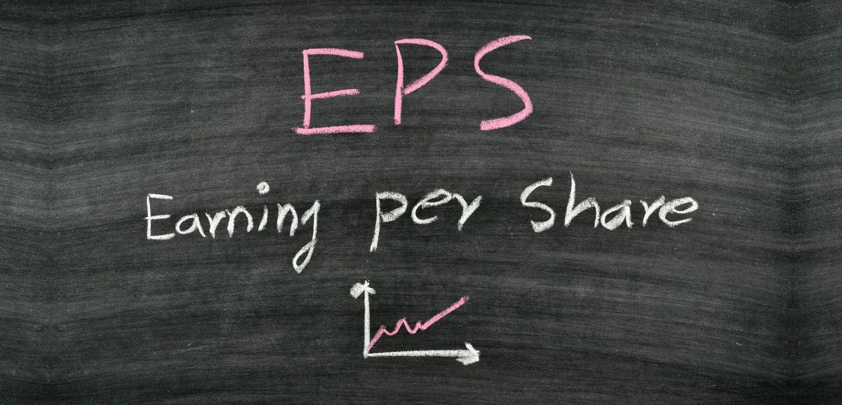 Mối quan hệ giữa EPS và giá cổ phiếu ra sao? 
