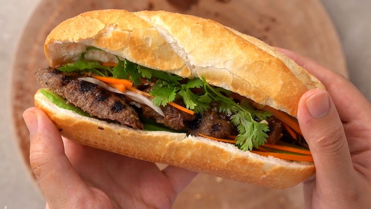 Bánh mì 110