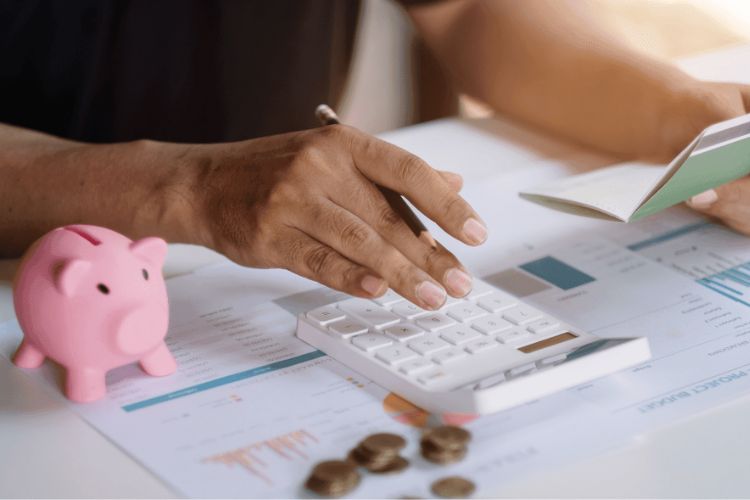 Lập ngân sách chi tiêu trước Tết