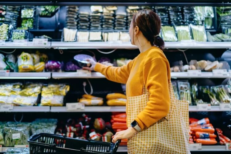 Mua sắm theo danh sách và ưu tiên món thiết yếu