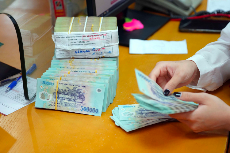 Làm sao để hạn chế tín dụng đen?