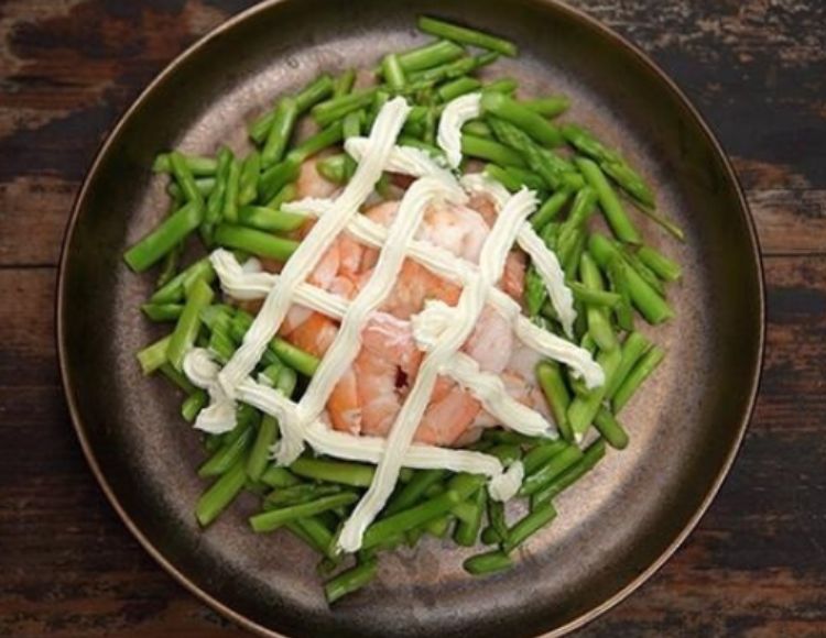 Salad tôm và măng tây - Món ngon đãi tiệc 