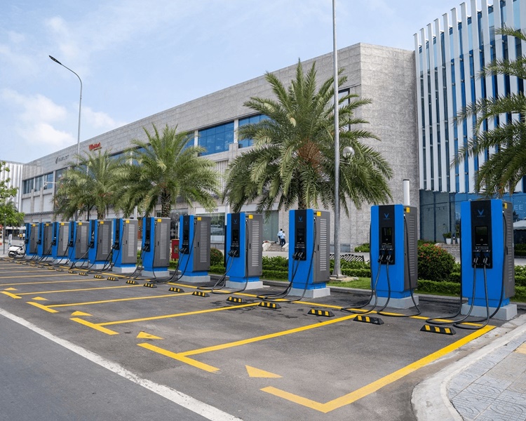 Trạm sạc xe điện V-Green của Vinfast