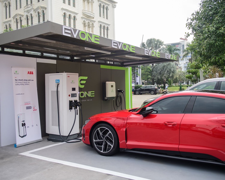 Trạm sạc xe điện EV ONE