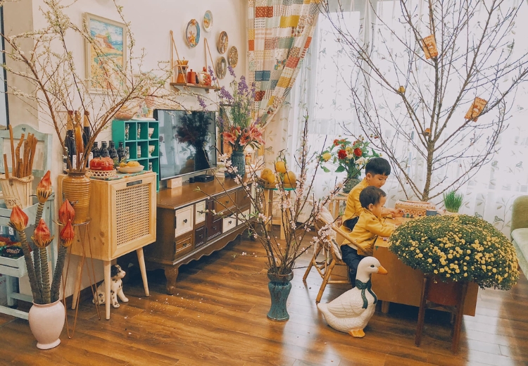 Trang trí Tết với các chậu hoa tươi