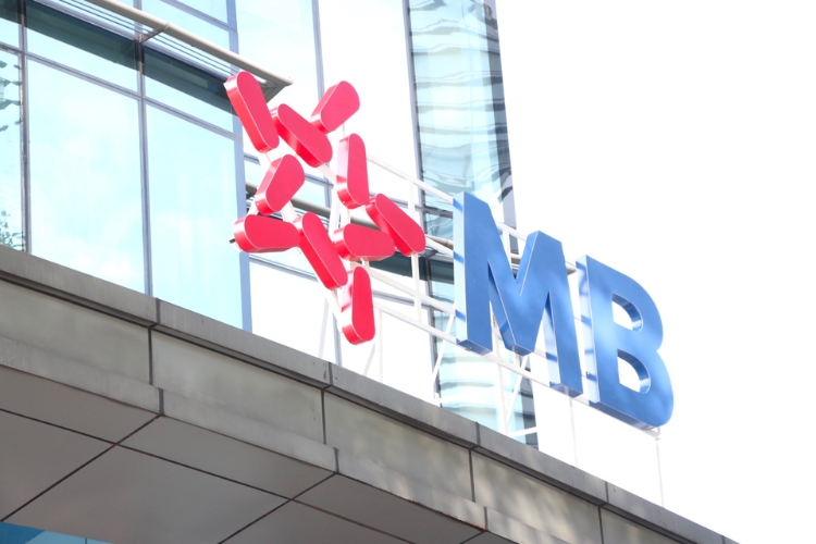 Vay tín chấp MBBank
