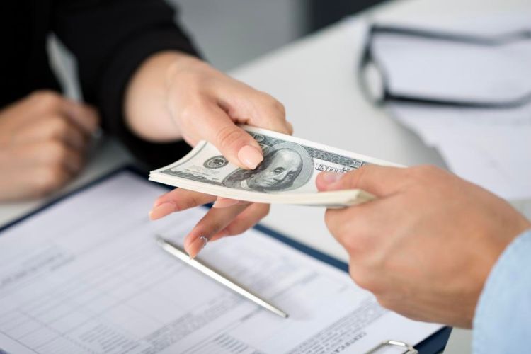 Vay tín dụng là gì?