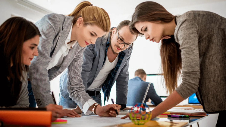 Các bước lên kế hoạch cho buổi Year End Party hiệu quả